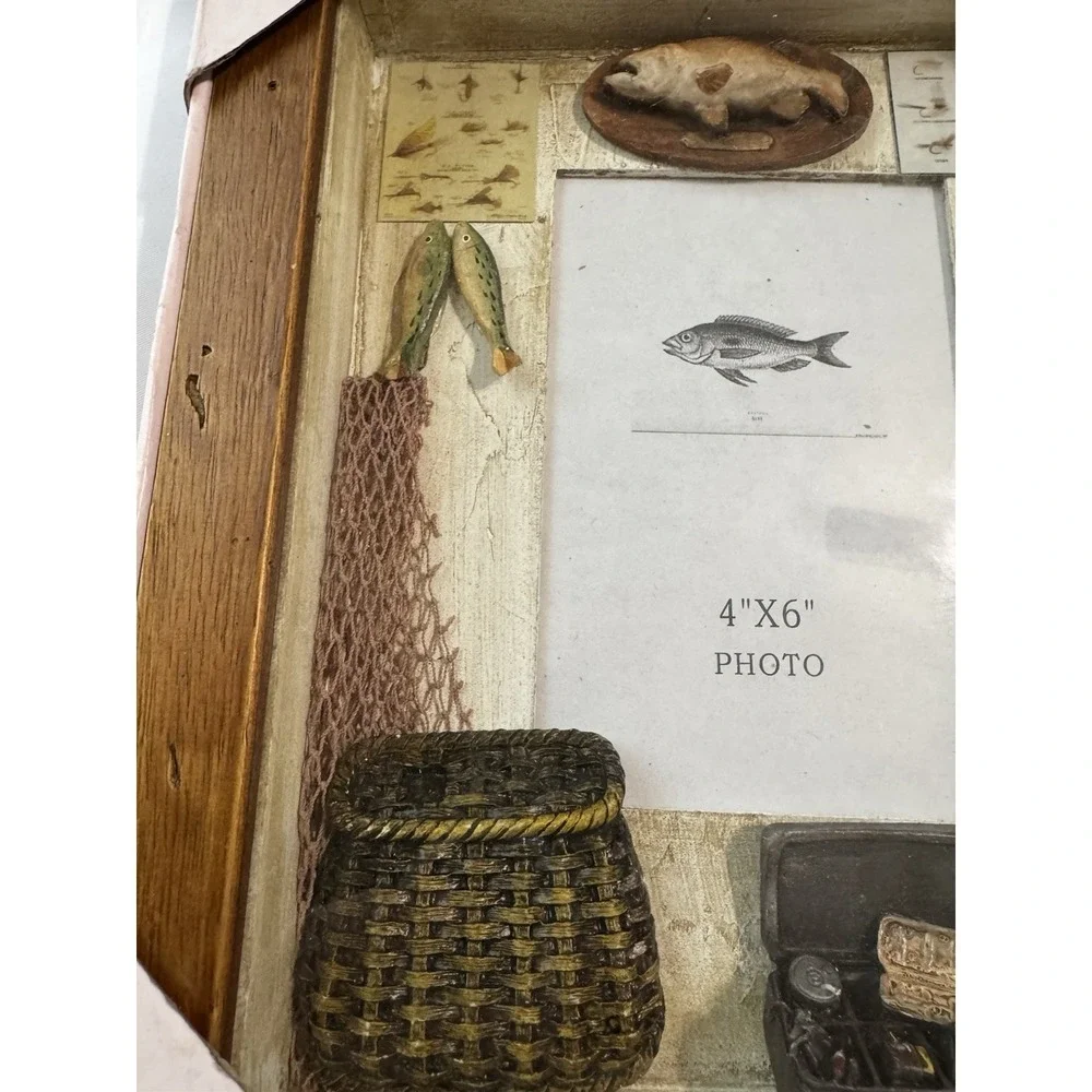 VINTAGE Frame Fishing Shadow Box 4X6 picture space HEAVY Wood‎ / Tackle Box Pole